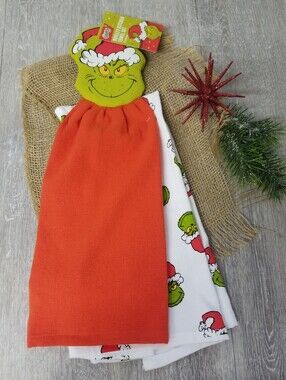 The Grinch Novelty Kitchen Towel Set